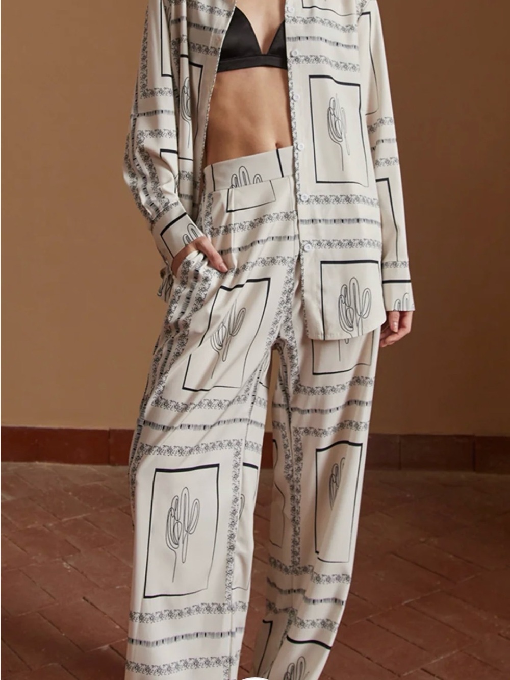 Commense Cream Wide-Leg Pants with Black Cactus Print